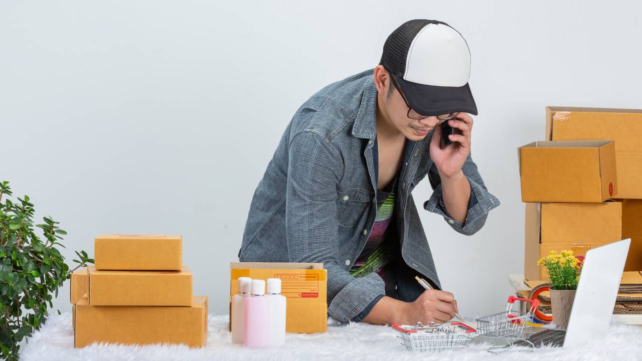 Apakah penjual bisa membatalkan pesanan di Shopee